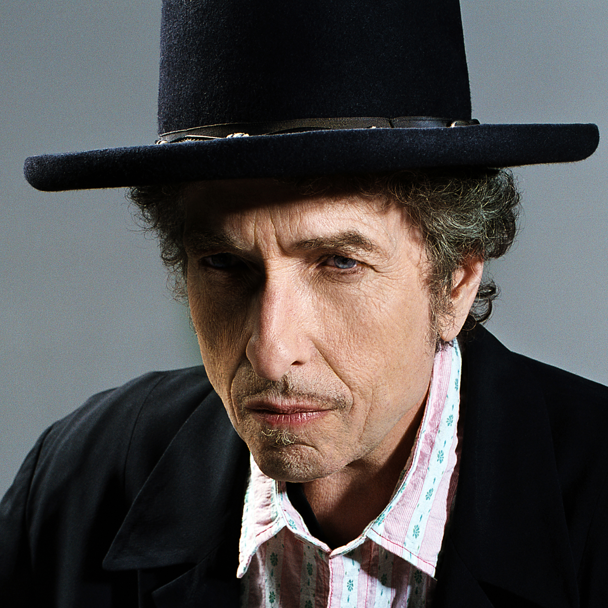 El Nobel de Literatura premia por primera vez con Bob Dylan a un cantautor
